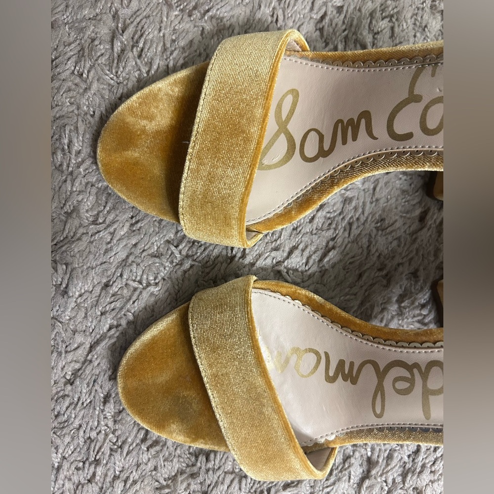 Sam Edelman Women's Yellow Velvet Heels
